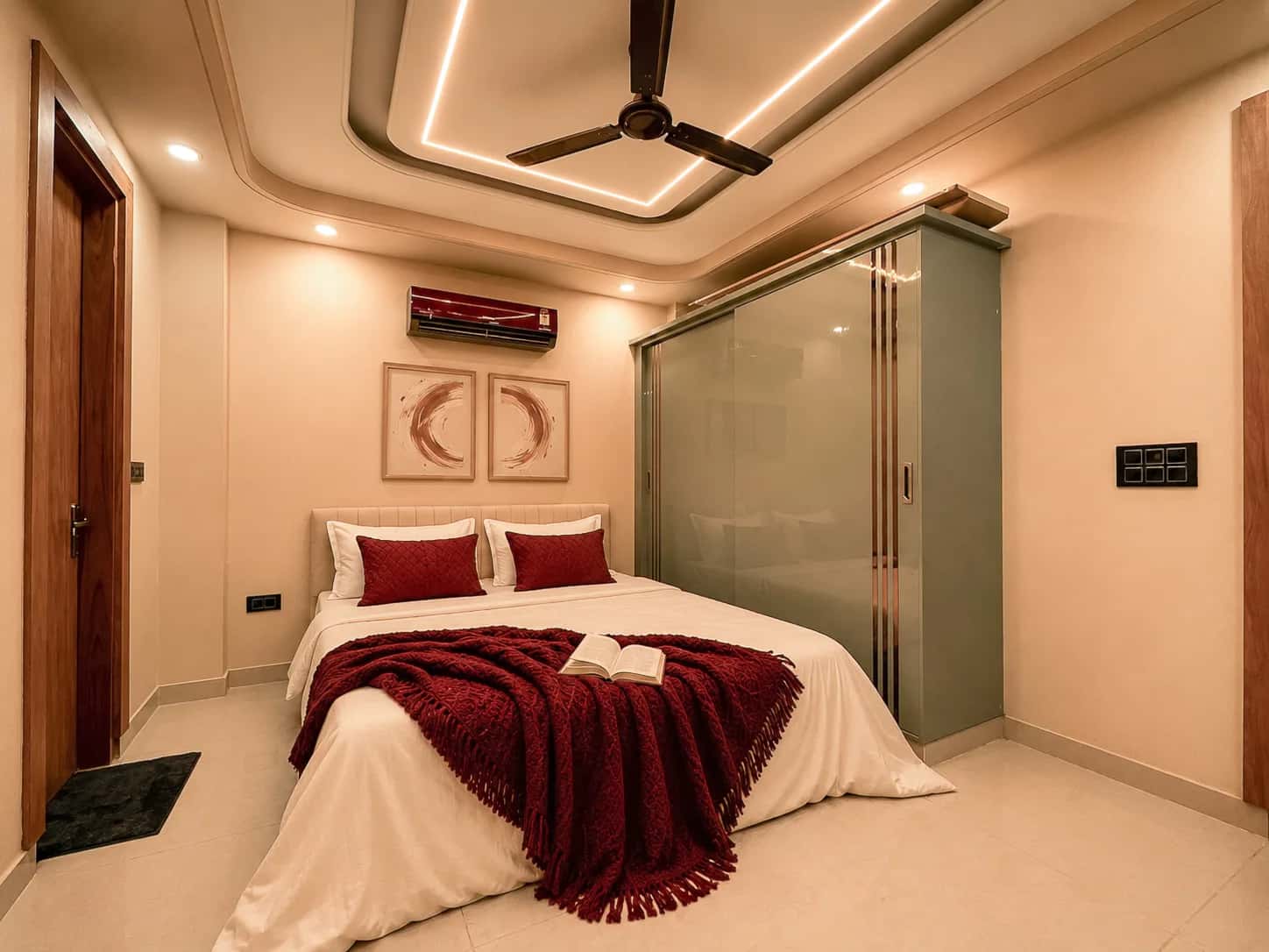 AceStayz Noida Sector 63A D-112