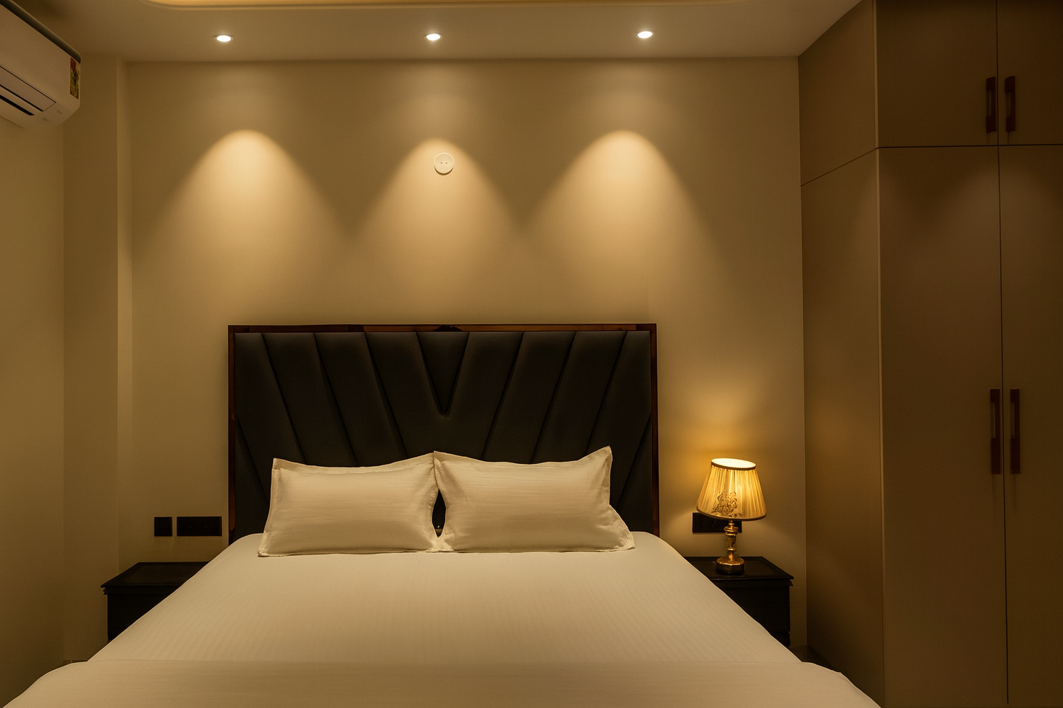 Letstay, DLF Phase 1, Gurugram